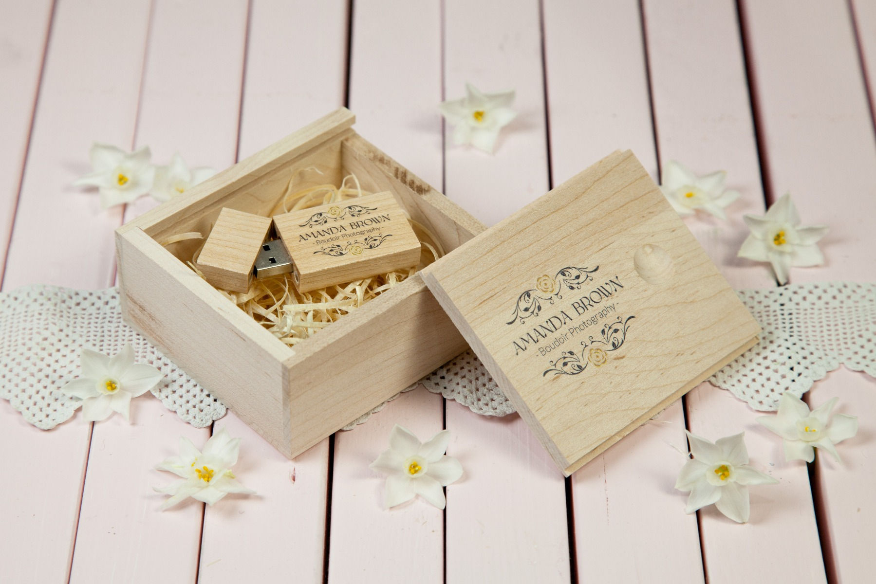 Vintage Wooden Trinket Box Maple