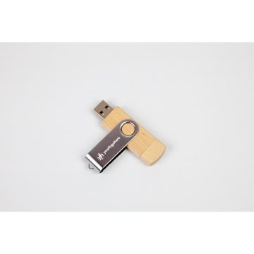 Wooden Twister USB-C-Light Wood
