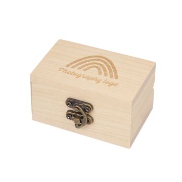 Light treasure box engraved with logo