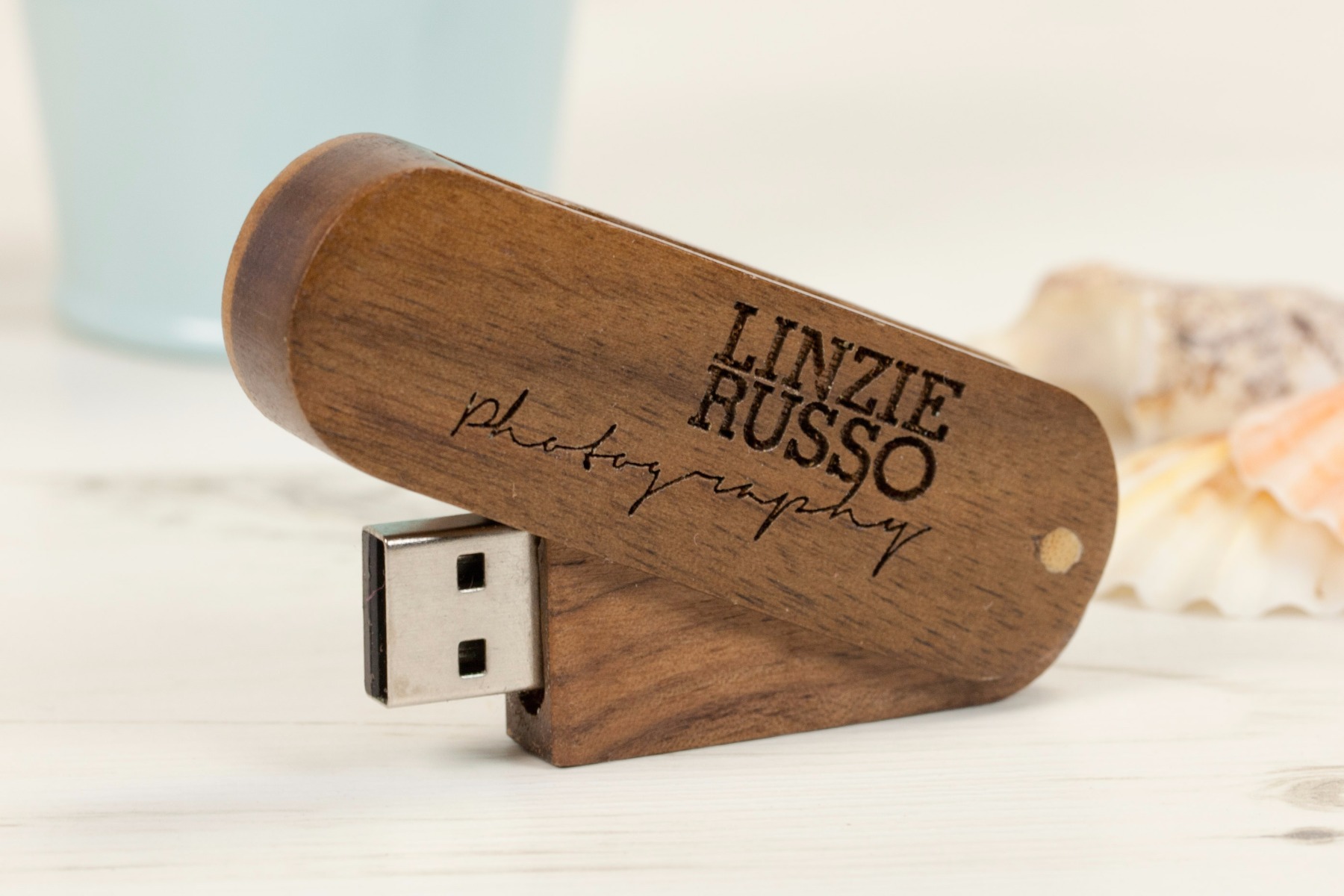 Wooden Swivel USB 3.0