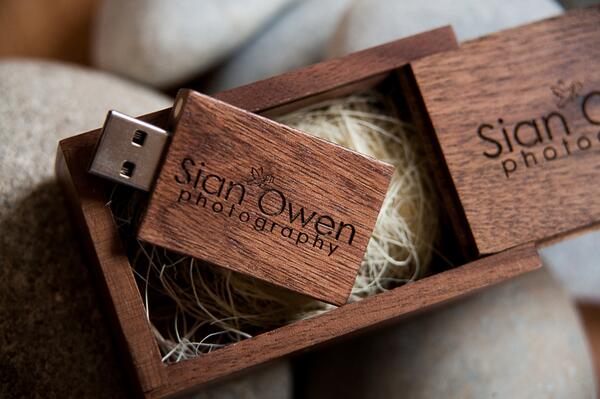 USB Flash Drives for Professional Photographers