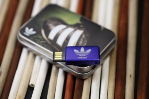Printed Tin Boxes for USB Sticks