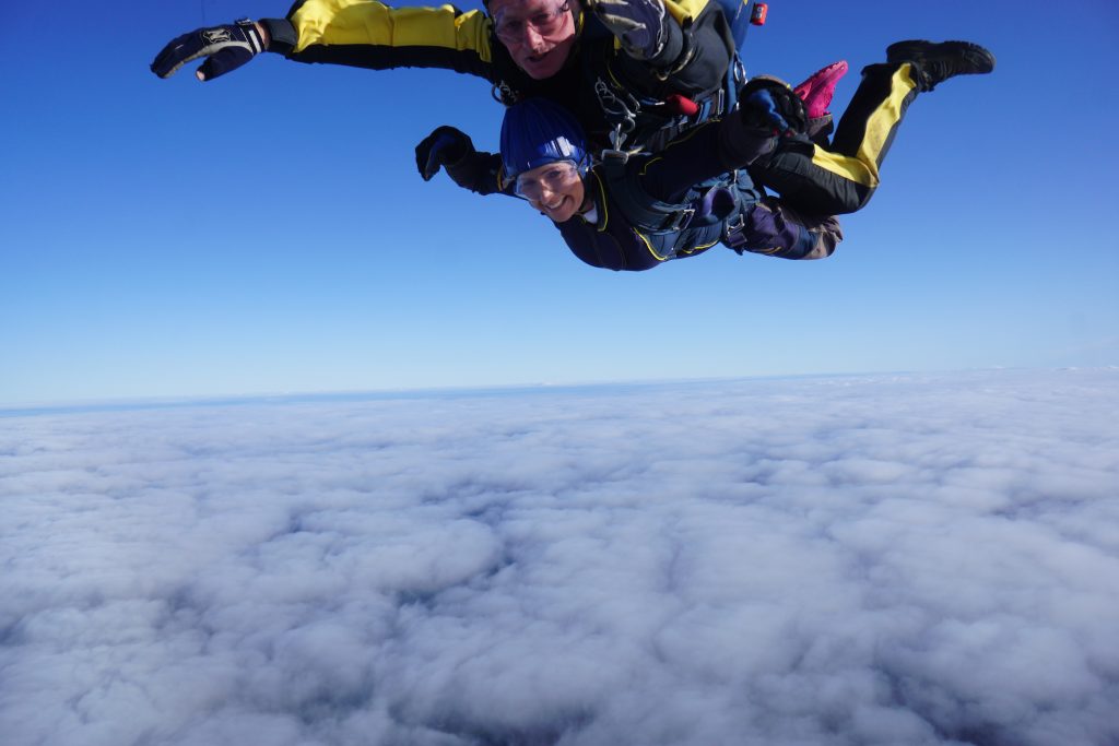 USB2U charity skydive